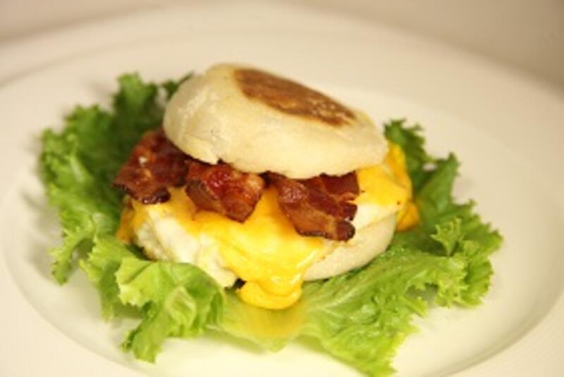 C.O.D. Muffin (567-635 cal)